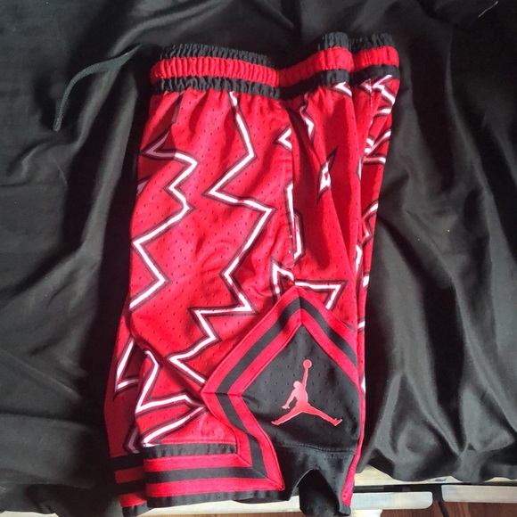 Jordan Shorts - Picture 2 of 4